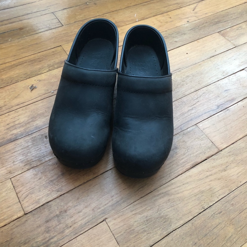 Danskos nursing shoes